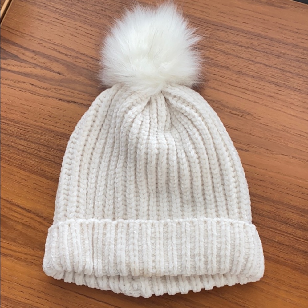 Joe Fresh & Jillian Harris Beanie